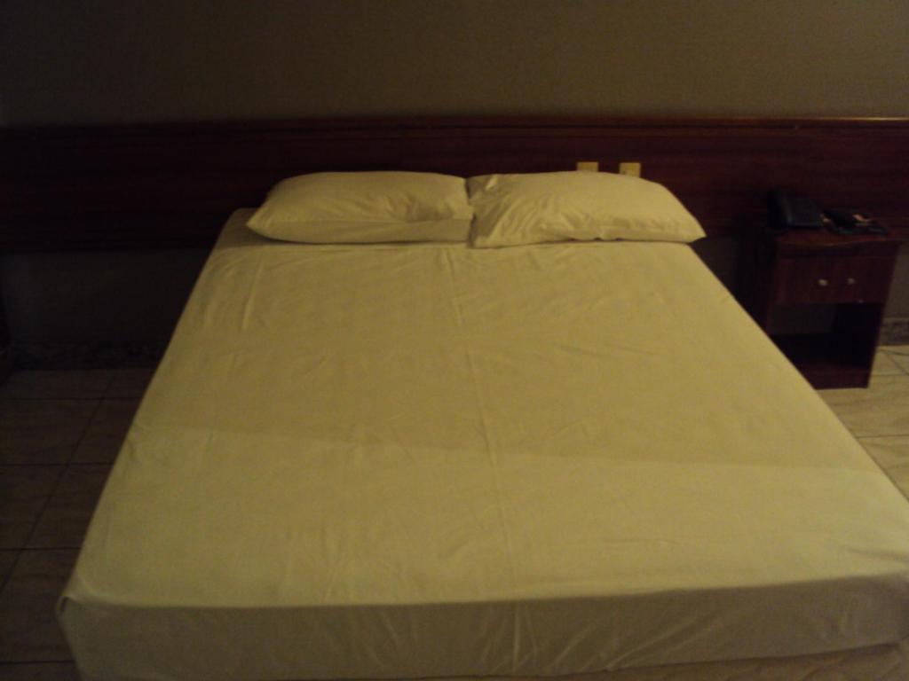 Hotel Paradise Vitoria Vitória Quarto foto